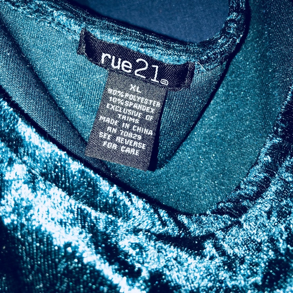 3 tank tops BUNDLE!!!! - Picture 4 of 8